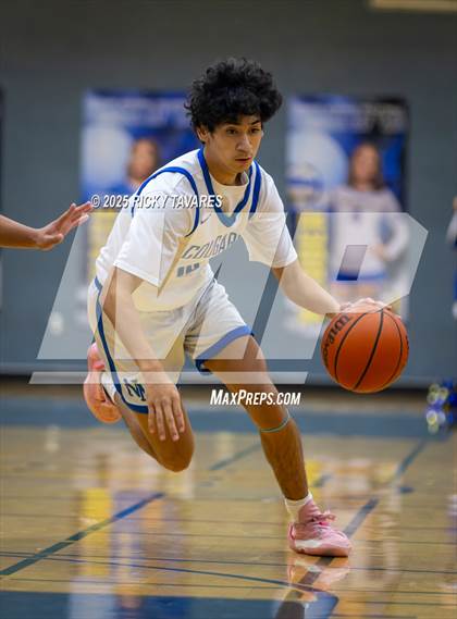 Thumbnail 1 in JV: Washington @ Newark Memorial photogallery.