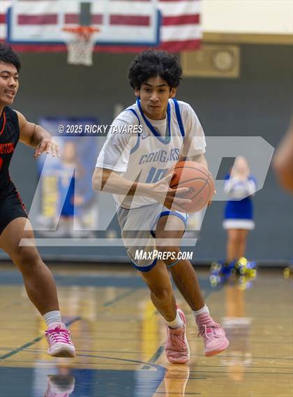 Thumbnail 3 in JV: Washington @ Newark Memorial photogallery.