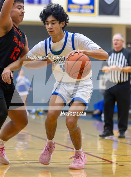 Thumbnail 2 in JV: Washington @ Newark Memorial photogallery.