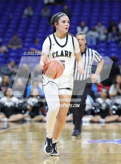 Thumbnail 1 in Clark vs. DeSoto (UIL 6A State Semifinal) photogallery.