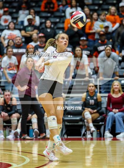 Thumbnail 1 in Johnson City vs. Wink (UIL 2A Volleyball Division I Final) photogallery.