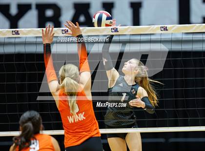 Thumbnail 1 in Johnson City vs. Wink (UIL 2A Volleyball Division I Final) photogallery.