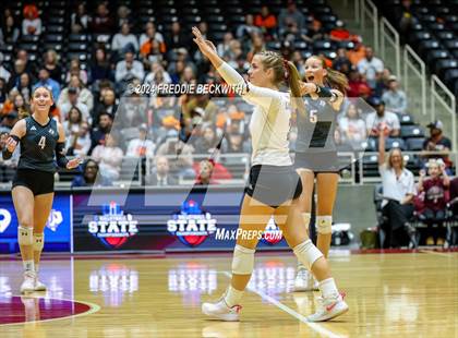 Thumbnail 1 in Johnson City vs. Wink (UIL 2A Volleyball Division I Final) photogallery.