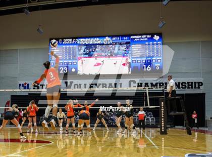 Thumbnail 1 in Johnson City vs. Wink (UIL 2A Volleyball Division I Final) photogallery.