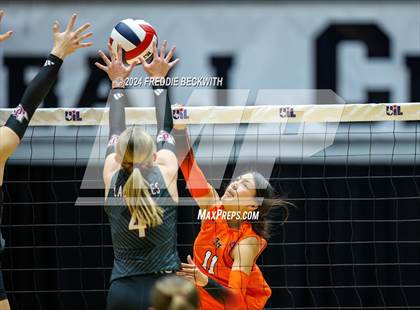 Thumbnail 3 in Johnson City vs. Wink (UIL 2A Volleyball Division I Final) photogallery.