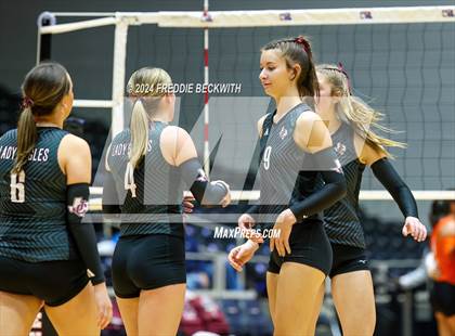 Thumbnail 3 in Johnson City vs. Wink (UIL 2A Volleyball Division I Final) photogallery.