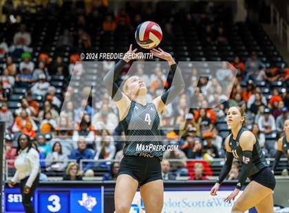 Thumbnail 3 in Johnson City vs. Wink (UIL 2A Volleyball Division I Final) photogallery.