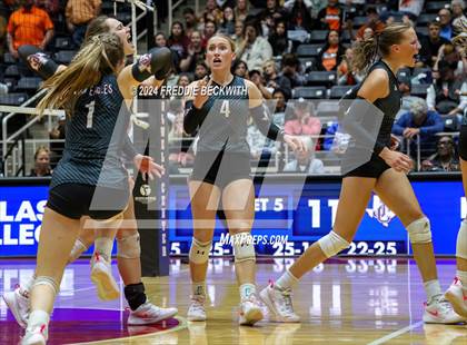 Thumbnail 1 in Johnson City vs. Wink (UIL 2A Volleyball Division I Final) photogallery.