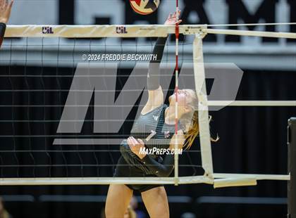 Thumbnail 3 in Johnson City vs. Wink (UIL 2A Volleyball Division I Final) photogallery.