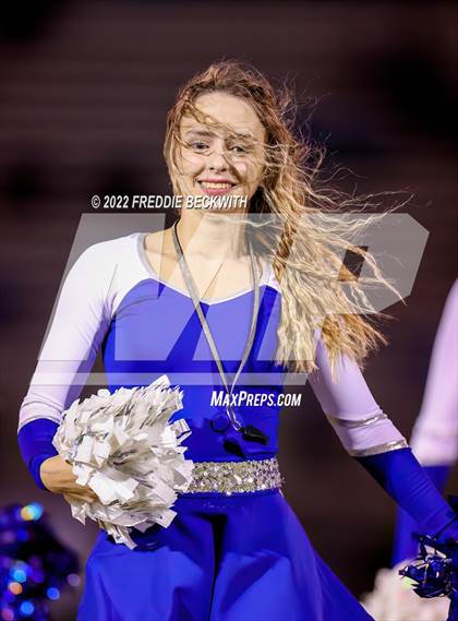 Thumbnail 3 in Celeste @ Collinsville photogallery.