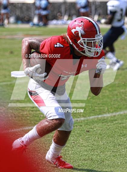 Thumbnail 2 in Cedar Grove vs. Hewitt-Trussville photogallery.