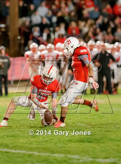 Thumbnail 2 in East Nicolaus vs. Winters (CIF NS D4 Final) photogallery.