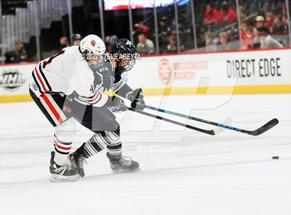 Thumbnail 1 in Denver East vs Valor Christian (CHSAA 5A State Final) photogallery.