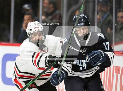 Thumbnail 3 in Denver East vs Valor Christian (CHSAA 5A State Final) photogallery.
