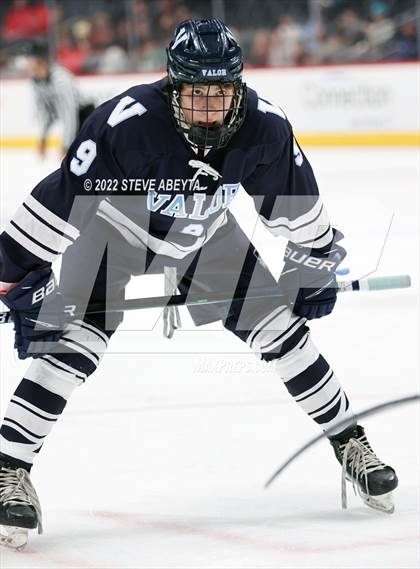 Thumbnail 1 in Denver East vs Valor Christian (CHSAA 5A State Final) photogallery.