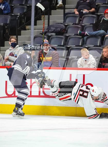 Thumbnail 1 in Denver East vs Valor Christian (CHSAA 5A State Final) photogallery.