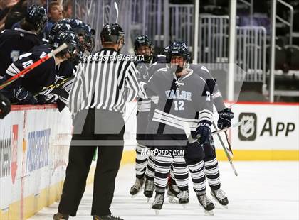 Thumbnail 2 in Denver East vs Valor Christian (CHSAA 5A State Final) photogallery.