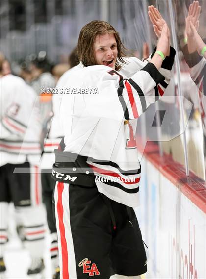 Thumbnail 3 in Denver East vs Valor Christian (CHSAA 5A State Final) photogallery.