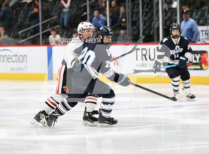 Thumbnail 1 in Denver East vs Valor Christian (CHSAA 5A State Final) photogallery.