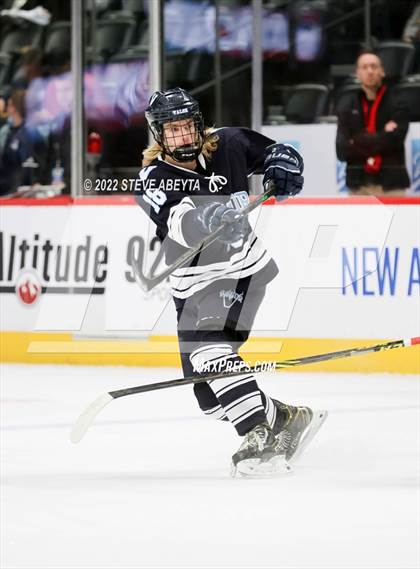 Thumbnail 2 in Denver East vs Valor Christian (CHSAA 5A State Final) photogallery.