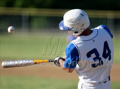 Thumbnail 2 in Highlands vs Newport Central Catholic (36th District Championhip) photogallery.