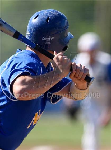 Thumbnail 2 in Highlands vs Newport Central Catholic (36th District Championhip) photogallery.