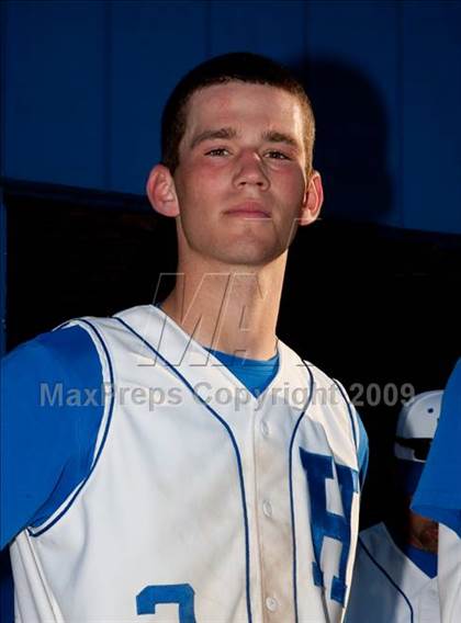 Thumbnail 1 in Highlands vs Newport Central Catholic (36th District Championhip) photogallery.