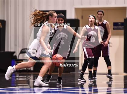 Thumbnail 3 in Trinity Christian Academy vs. Bishop McLaughlin Catholic photogallery.