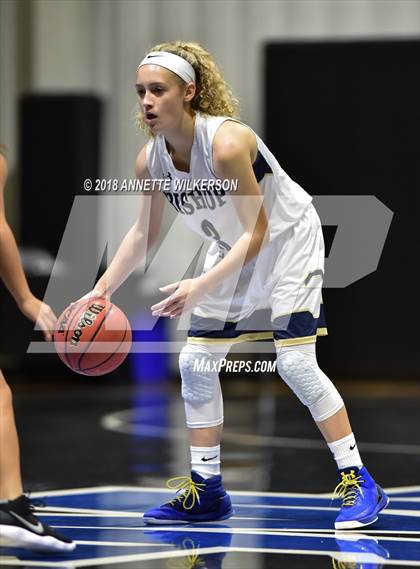 Thumbnail 3 in Trinity Christian Academy vs. Bishop McLaughlin Catholic photogallery.