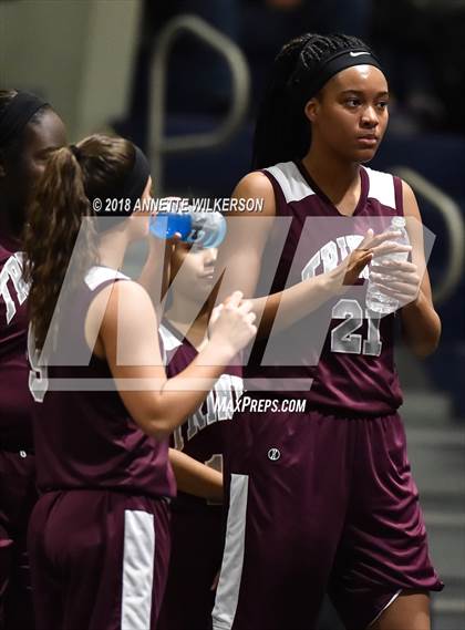 Thumbnail 1 in Trinity Christian Academy vs. Bishop McLaughlin Catholic photogallery.