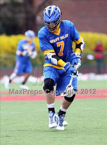 Thumbnail 2 in West Islip @ Chaminade photogallery.