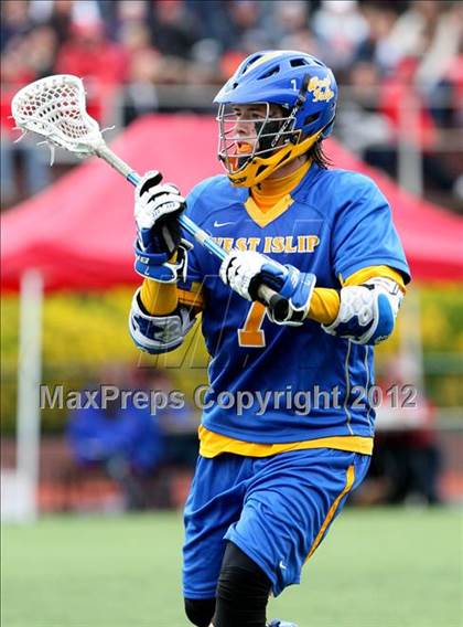 Thumbnail 1 in West Islip @ Chaminade photogallery.