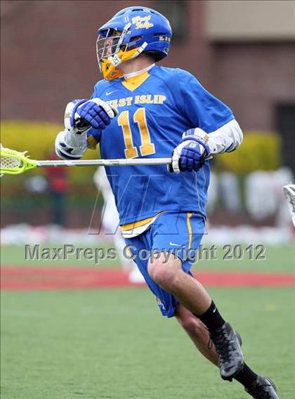 Thumbnail 1 in West Islip @ Chaminade photogallery.