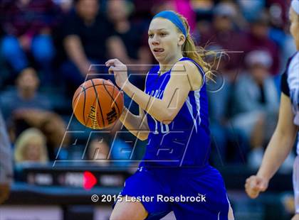 Thumbnail 3 in Jarrell vs. Mathis (3A Regional Semi-Final) photogallery.