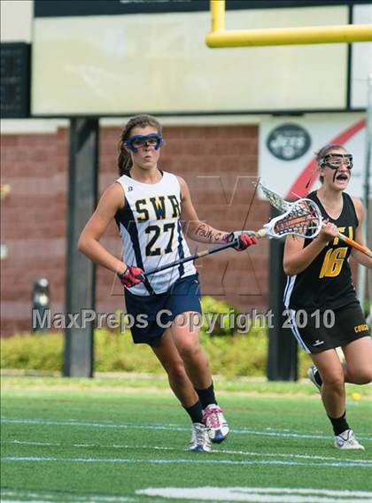 Thumbnail 3 in Shoreham-Wading River vs. Honeoye Falls-Lima (NYSPHSAA Class C Semifinal) photogallery.