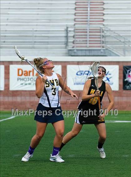 Thumbnail 3 in Shoreham-Wading River vs. Honeoye Falls-Lima (NYSPHSAA Class C Semifinal) photogallery.