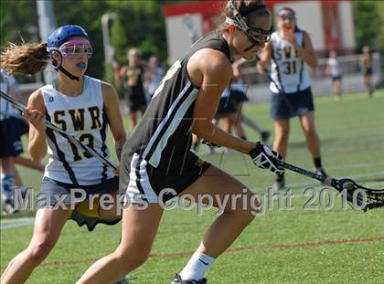 Thumbnail 1 in Shoreham-Wading River vs. Honeoye Falls-Lima (NYSPHSAA Class C Semifinal) photogallery.