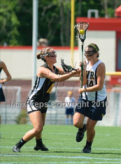 Thumbnail 1 in Shoreham-Wading River vs. Honeoye Falls-Lima (NYSPHSAA Class C Semifinal) photogallery.