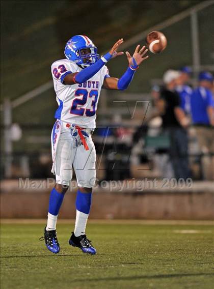 Thumbnail 3 in South Garland @ North Mesquite photogallery.