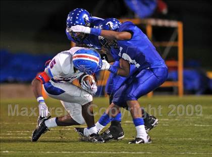 Thumbnail 3 in South Garland @ North Mesquite photogallery.