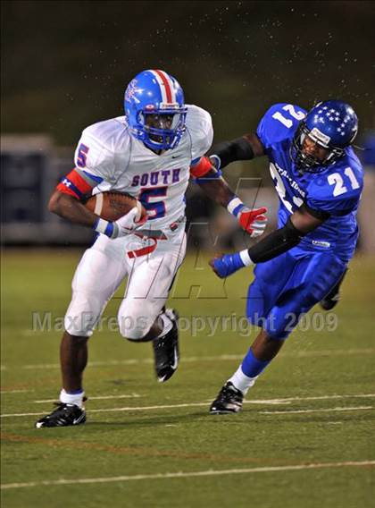 Thumbnail 2 in South Garland @ North Mesquite photogallery.