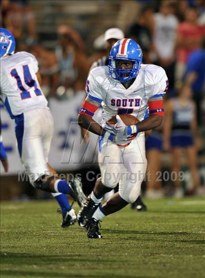 Thumbnail 1 in South Garland @ North Mesquite photogallery.