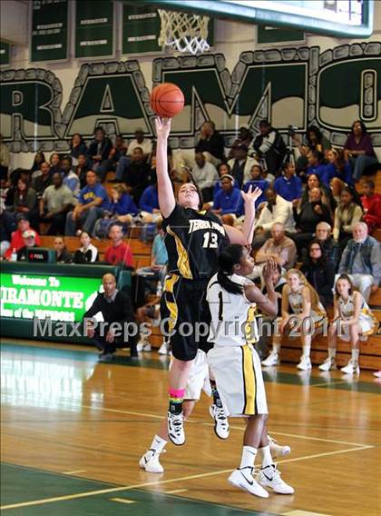 Thumbnail 1 in Terra Nova vs. Bishop O'Dowd (West Coast Jamboree) photogallery.