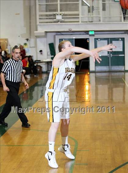 Thumbnail 1 in Terra Nova vs. Bishop O'Dowd (West Coast Jamboree) photogallery.