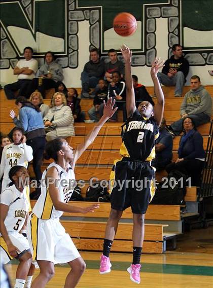 Thumbnail 2 in Terra Nova vs. Bishop O'Dowd (West Coast Jamboree) photogallery.