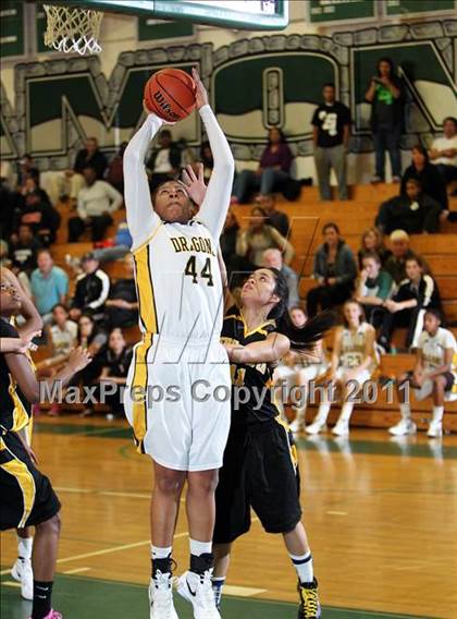 Thumbnail 1 in Terra Nova vs. Bishop O'Dowd (West Coast Jamboree) photogallery.