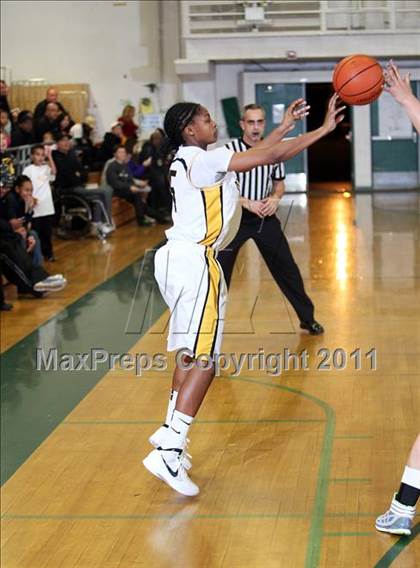Thumbnail 1 in Terra Nova vs. Bishop O'Dowd (West Coast Jamboree) photogallery.