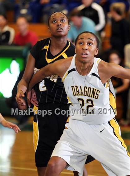 Thumbnail 3 in Terra Nova vs. Bishop O'Dowd (West Coast Jamboree) photogallery.