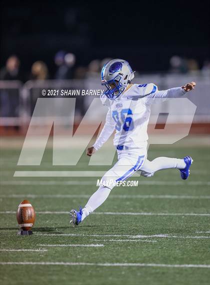 Thumbnail 3 in Hamilton Southeastern @ Westfield (IHSAA 6A Sectional Championship) photogallery.