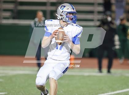 Thumbnail 2 in Hamilton Southeastern @ Westfield (IHSAA 6A Sectional Championship) photogallery.
